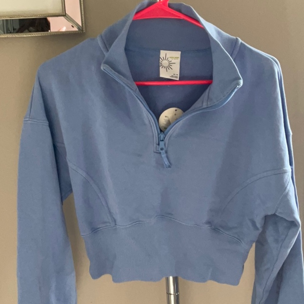NWT Aerie Cropped Zipped Hooded - Cornflower Dusty Blue - Size M Long Sleeve